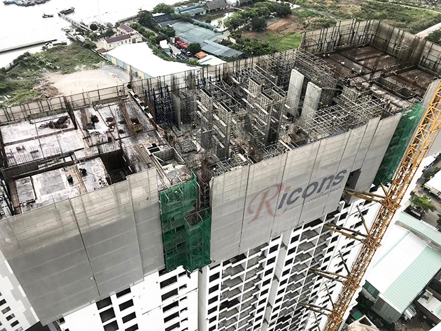 Toàn cảnh tiến độ xây dựng dự án căn hộ Sky89 Quận 7 tháng 07.2020 nhìn từ trên cao Tiến độ xây dựng dự án căn hộ Sky89 Quận 7 tháng 07.2020