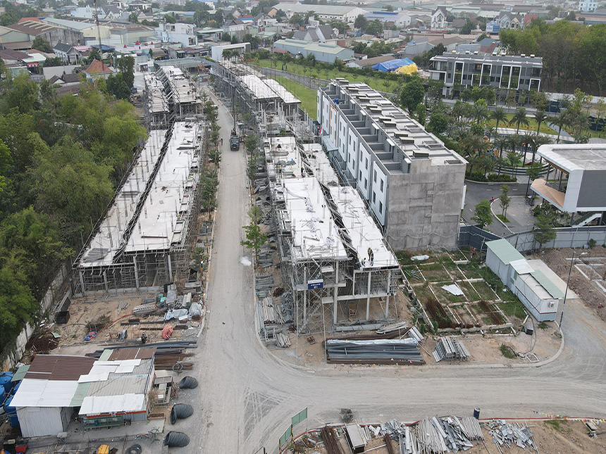 Tiến độ xây dựng dự án nhà phố The Standard Central Park Bình Dương tháng 03.2021
